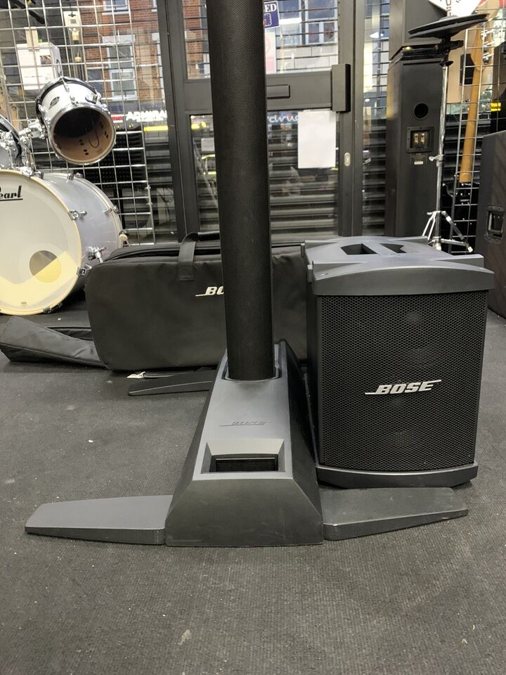 Bose L1 Model 2 Live PA Setup with Bose B1 Bass Bin & Bags