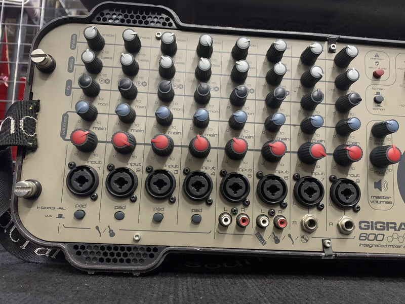 Soundcraft Gigrack 600 Mixer PA 600 Watt Active powered Disco Mixer
