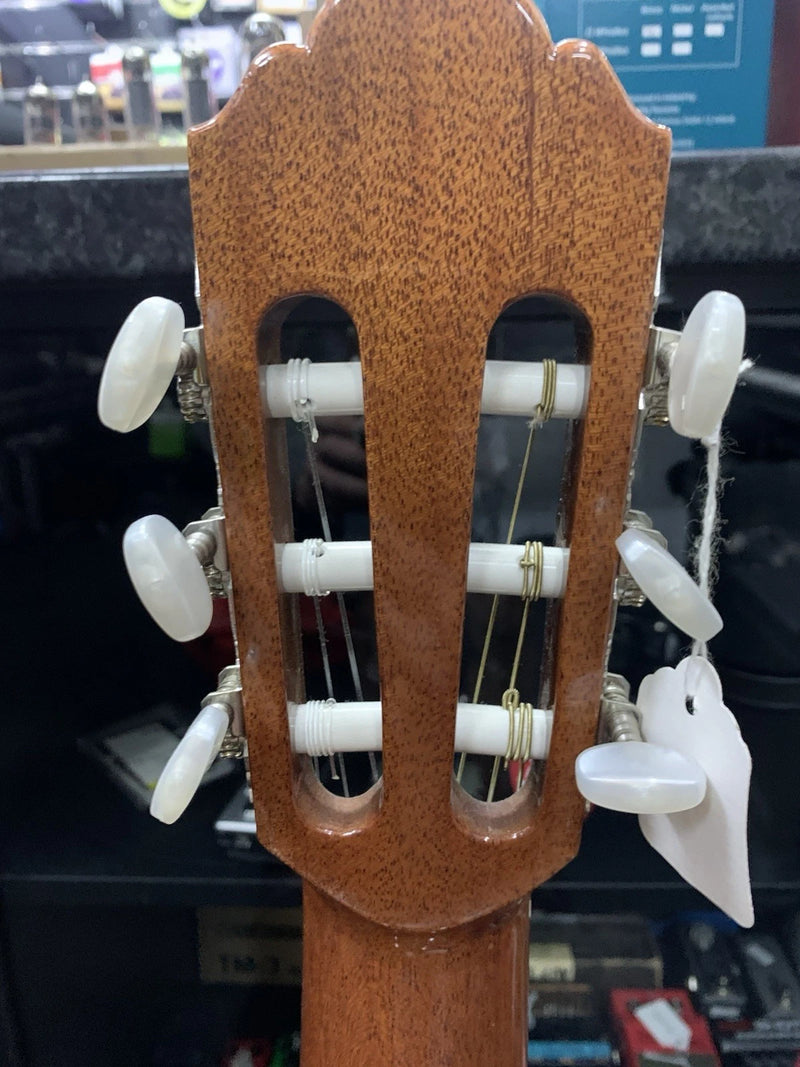 Alhambra Classical Spanish Guitar Mod Model 3C