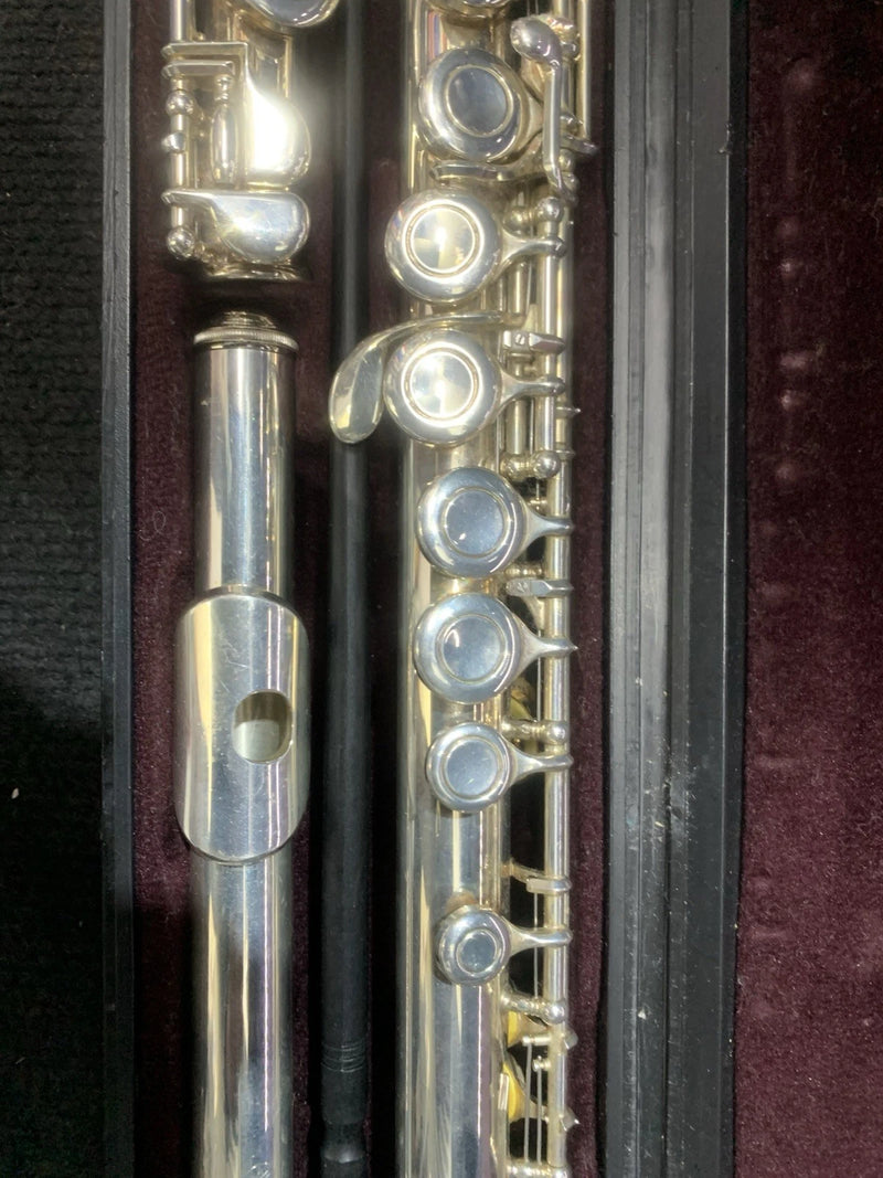 Yamaha 211 Flute with Case & Carry Bag - Japan Made