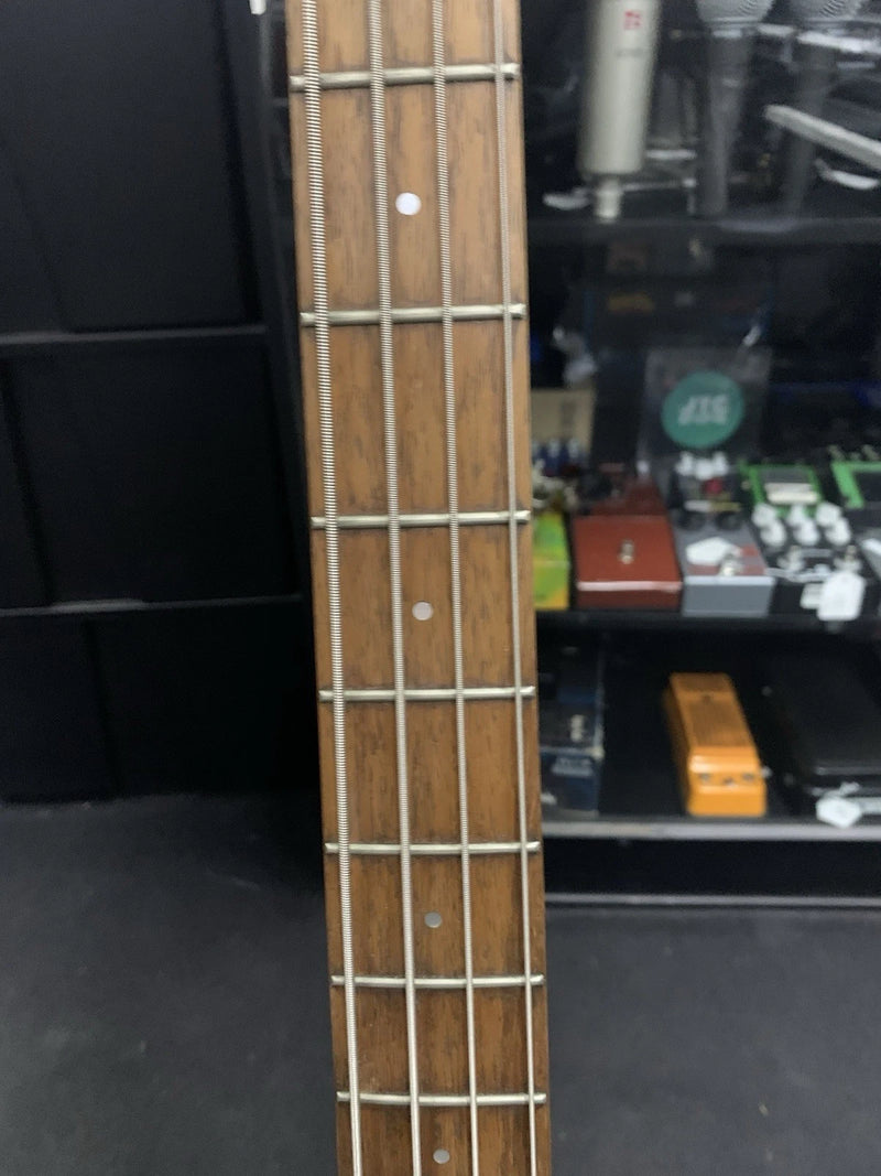 Aria Pro ii Mad Axes 4 String~ Black~ Electric Bass Guitar!- Pro Setup