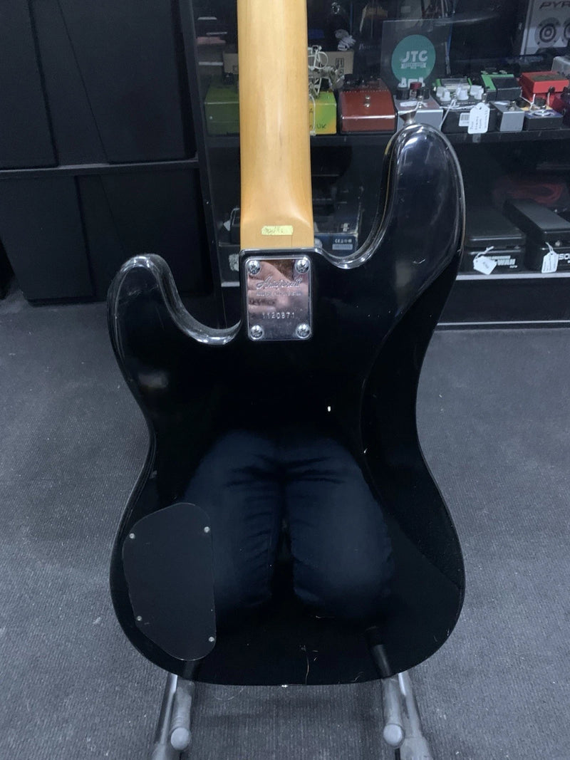 Aria Pro ii Mad Axes 4 String~ Black~ Electric Bass Guitar!- Pro Setup