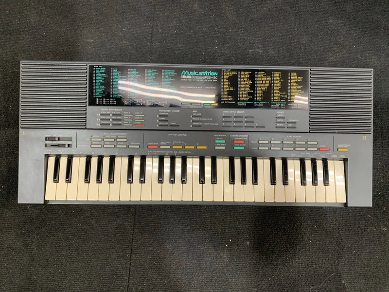 YAMAHA PSR-73 Electronic Keyboard + Power Supply And Sheet Stand