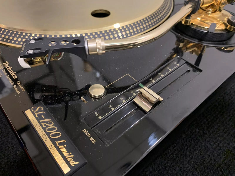 Technics SL-1200's Ltd Gold Limited Edition DJ Turntables Record Players (Pair)