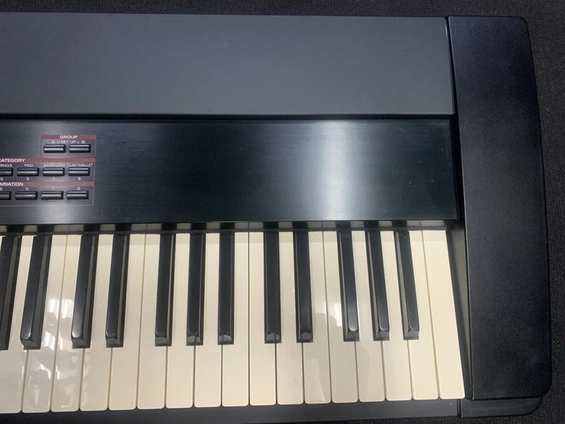 Roland RD-600 Professional Stage performance 88 Key Weighted Piano keyboard