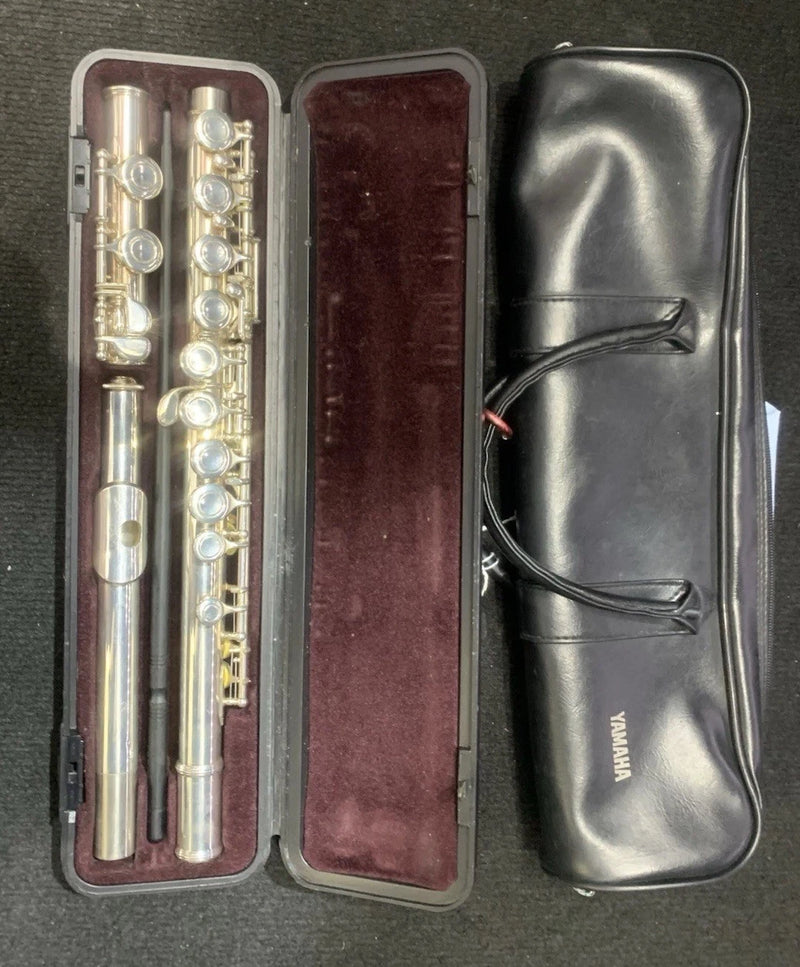 Yamaha 211 Flute with Case & Carry Bag - Japan Made