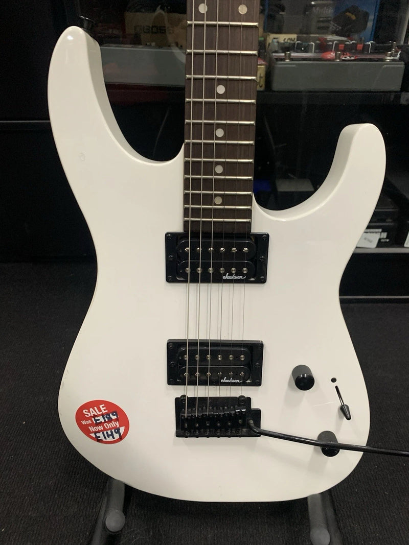 Jackson JS Series Dinky JS11 Snow White Electric Guitar