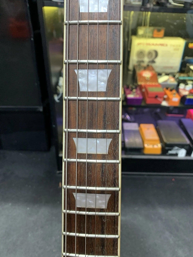 Harley Benton Vintage Les Paul Guitar