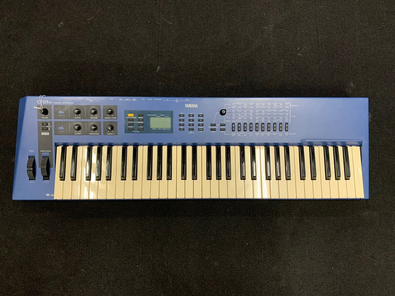 Vintage 1990’s Yamaha CS1X Synth Synthesiser Keyboard
