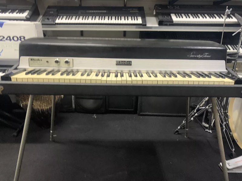 Vintage Fender Mark 1 Rhodes Stage Piano 73 Note Electric Piano