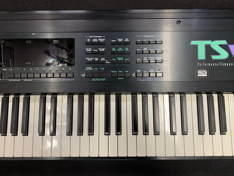 Ensoniq TS-12 Workstation Performance/Composition 76 Key Synth Keyboard