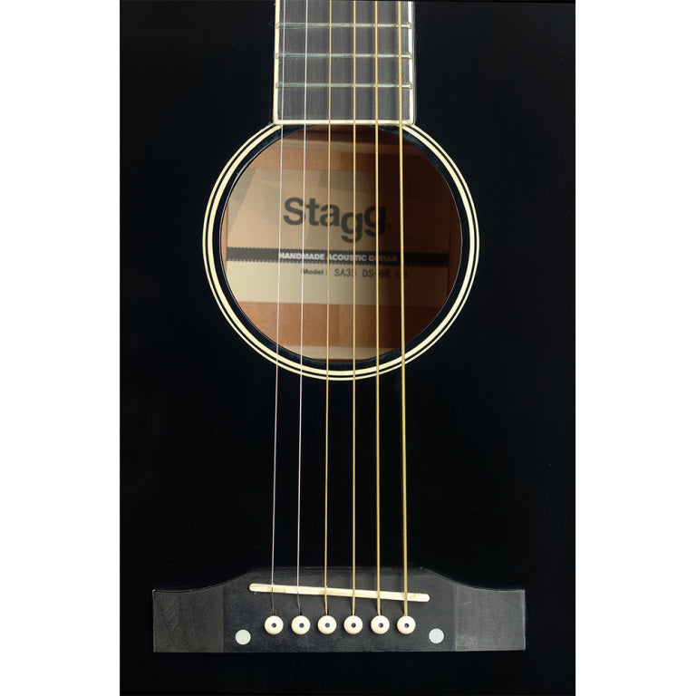 Stagg Slope Shoulder dreadnought guitar, black, left-handed model