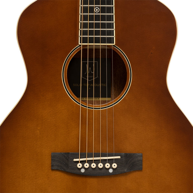 JN Guitars Acoustic travel guitar with solid spruce top, Bessie series - Cherry Burst